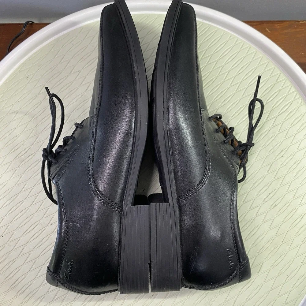 Ckarks Men's Tilden Walk Oxford Loafer. Black Leather Dress Shoes‎ Sz. US 9